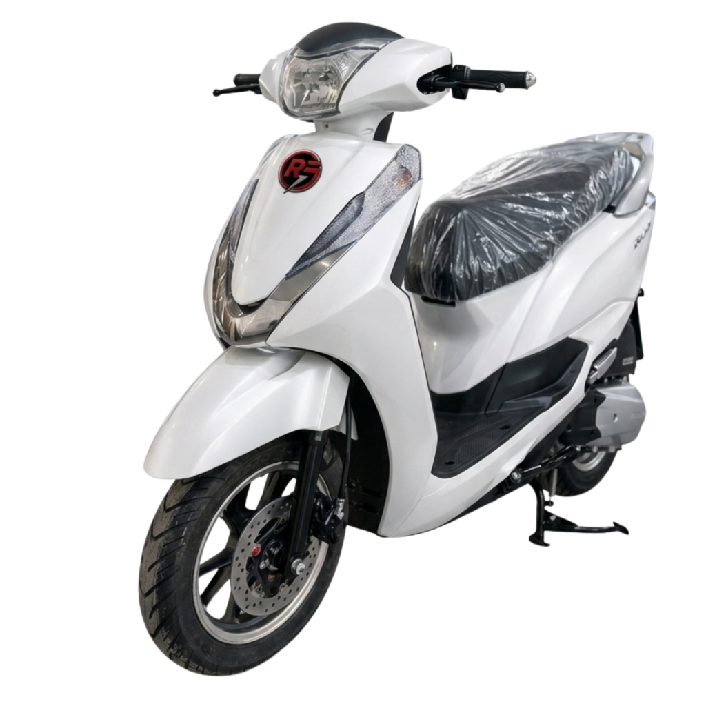 Front view of Rydra Prime electric scooter for daily commuting